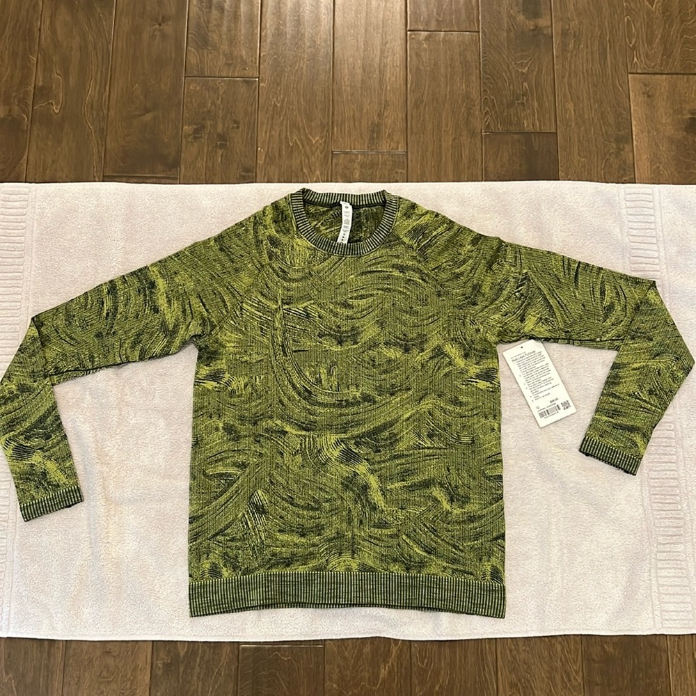 New with Tags Woman’s Lululemon Rest Less Pullover in Size 12